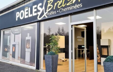 Poeles Breizh Poeles Et Cheminees A Goven Showroom A